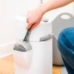 Litter Genie Style Cat Litter Disposal Pail with 14 ft Standard Refill | Odour-locking pail, holds up to 14 days of cat litter, and includes a Standard Refill lasting up to 2 months for 1 cat. - Image 9